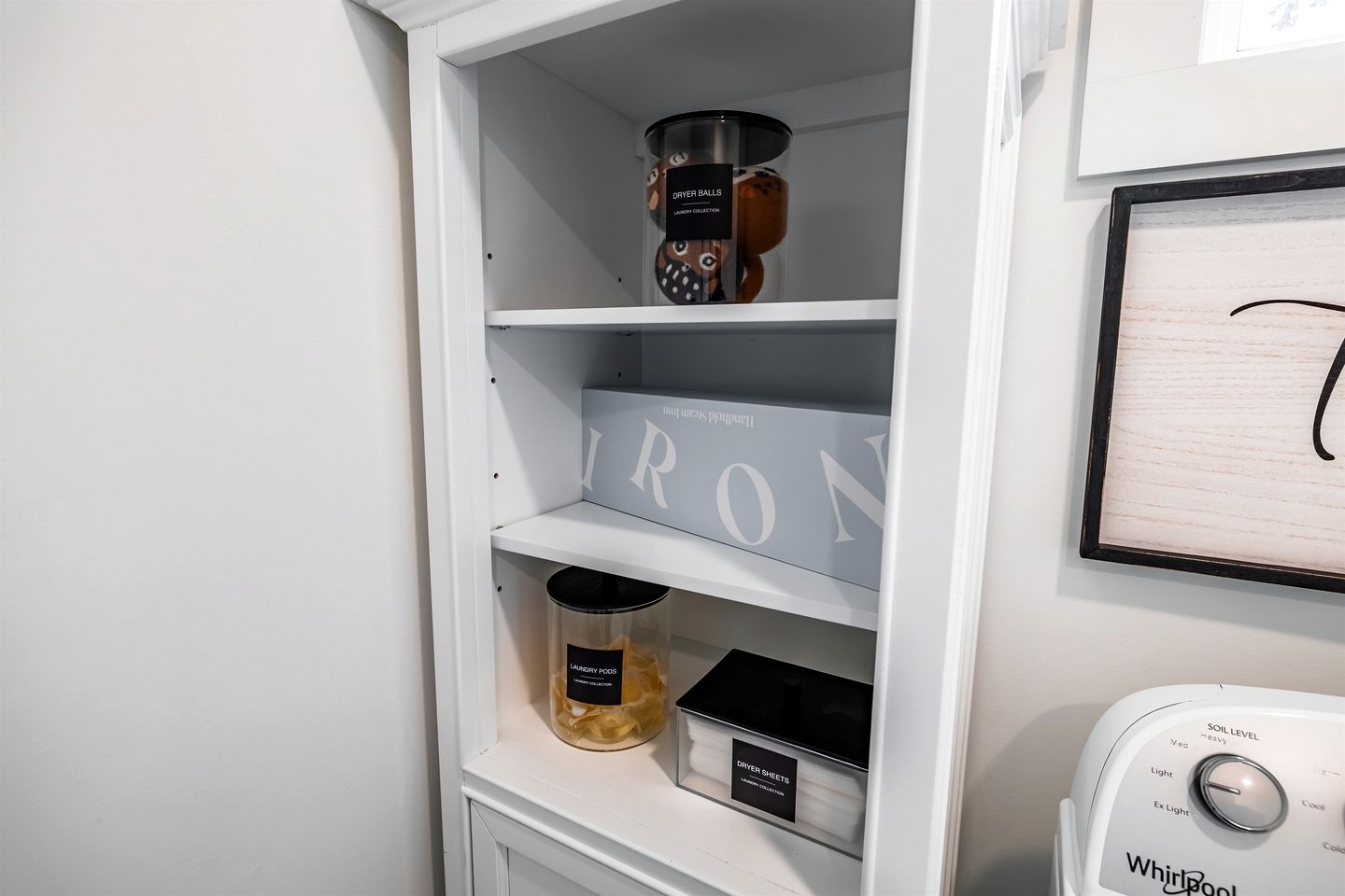 Scenic Bluffside Tiny Home Retreat with Kid-Friendly Loft near South Cumberland in Monteagle, Tennessee