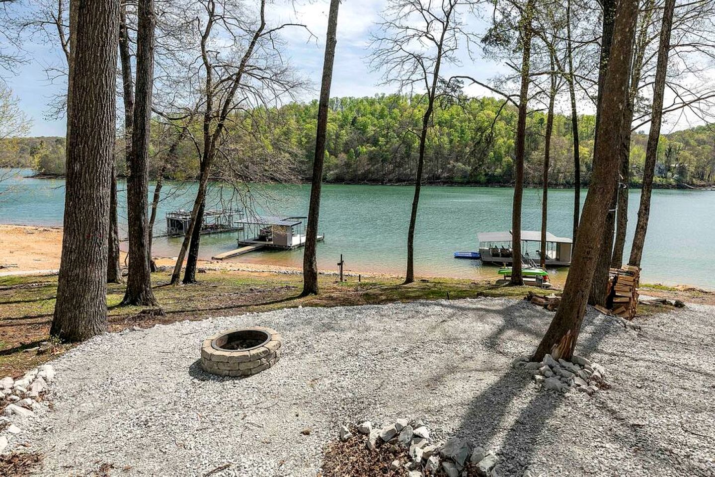 DUPLICATE Spacious Tennessee Vacation Rental for Getaways to Norris Lake