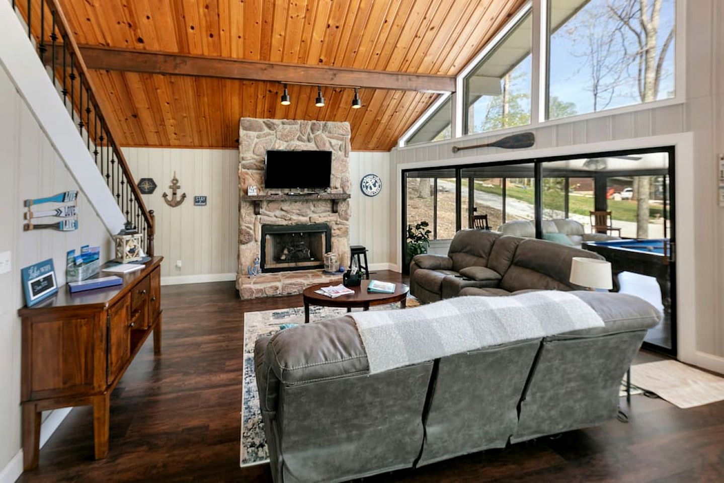 DUPLICATE Spacious Tennessee Vacation Rental for Getaways to Norris Lake