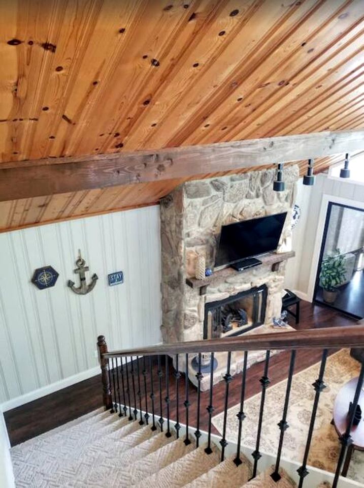 DUPLICATE Spacious Tennessee Vacation Rental for Getaways to Norris Lake