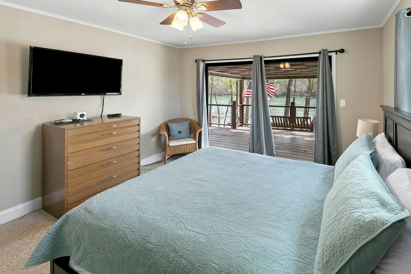 DUPLICATE Spacious Tennessee Vacation Rental for Getaways to Norris Lake
