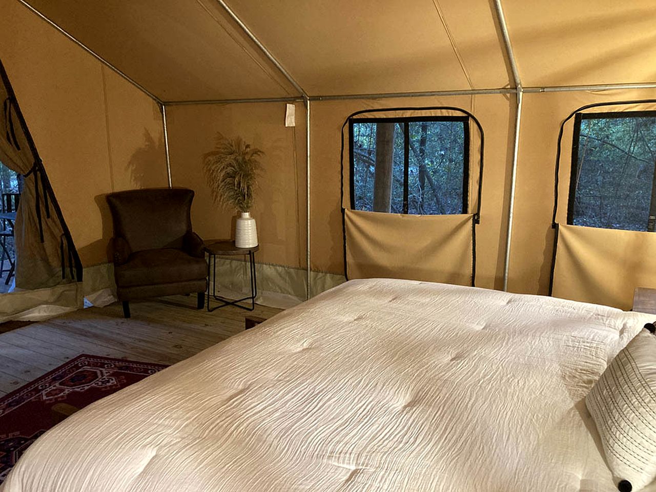 Luxuriously Romantic Safari Tent in Livingston, Texas