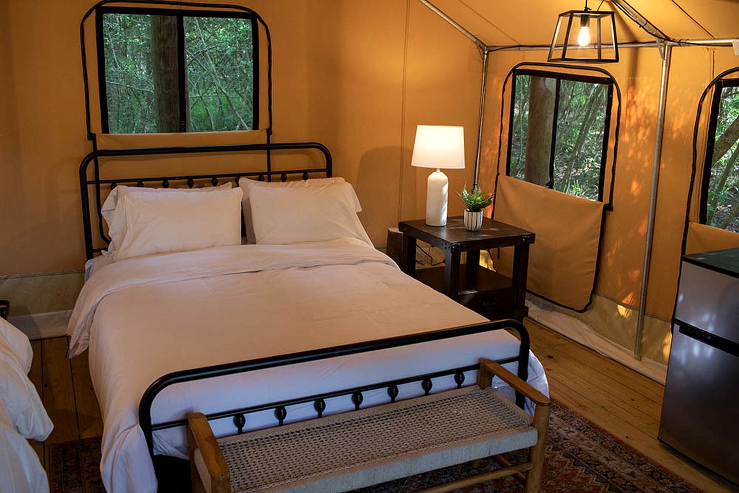 Family Friendly Safari Tent Well Equipped in Livingston, Texas