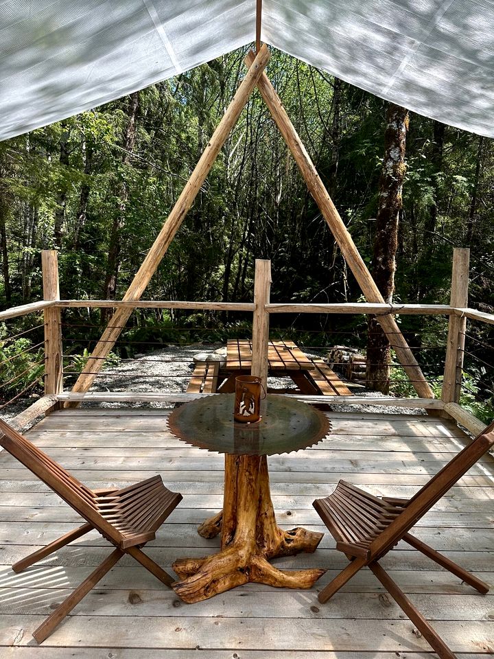 Relaxing Safari Tent for an Incredible Outdoor Glamping Getaway near Forks, Washington