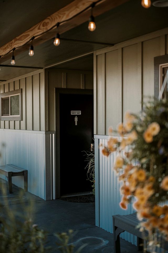 Incredible Safari Tent on a Boutique Glampground for a Fantastic Getaway in Emigrant, Montana