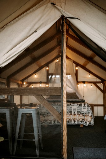 Safari Tents (United States of America, Emigrant, Montana)