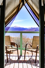 Stylish Lakeside Glamping Cabin with Eastern Sierra Mountain Views near Bridgeport, California photo 5