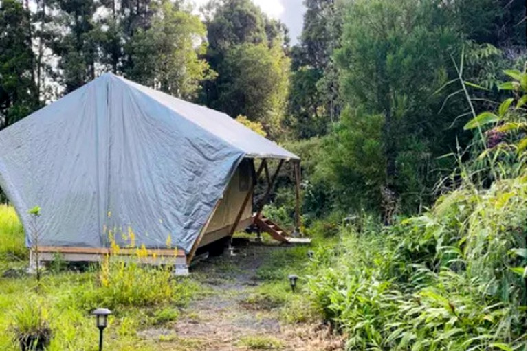 Safari Tents (Volcano, Hawaii, United States)