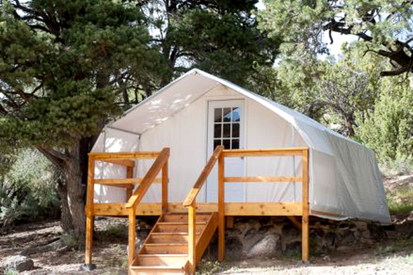 Cozy Utah Glamping Tent on Cowboy Ranch