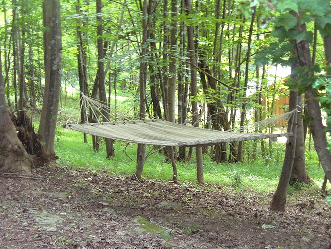 Tented Cabins (Moravian Falls, North Carolina, United States)