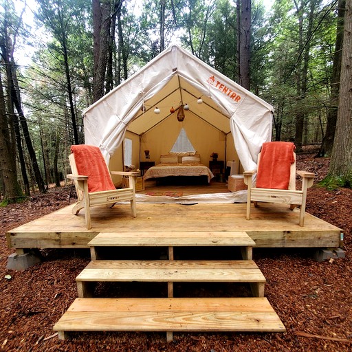 Romantic and Cozy Glamping Rental in the Skylands Region of NJ