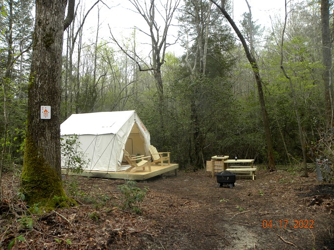 RU Tentrr Signature Site Mountain Holler Camp 2, Tented Cabins