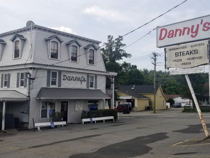 RU Tentrr Signature Site Wurtsboro Ridge, Tented Cabins, Wurtsboro