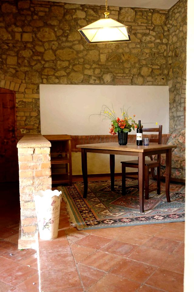 Family-Friendly Holiday Rental near San Gimignano, Tuscany, Italy