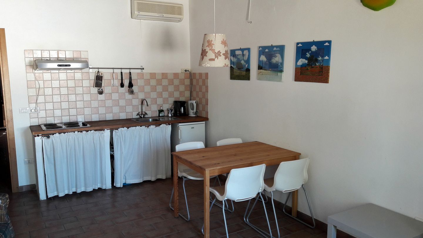 Rustic Vacation Rental with an Outdoor Pool near Ancona, Italy