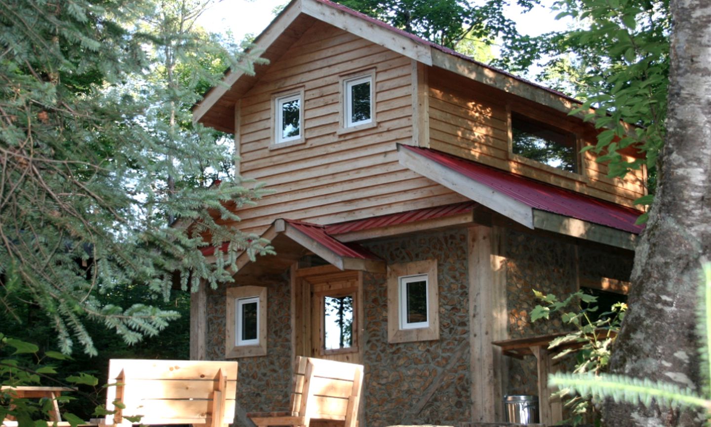 Rustic Camping Cabin on 200 Acres of Protected Forest in Harrington, Quebec