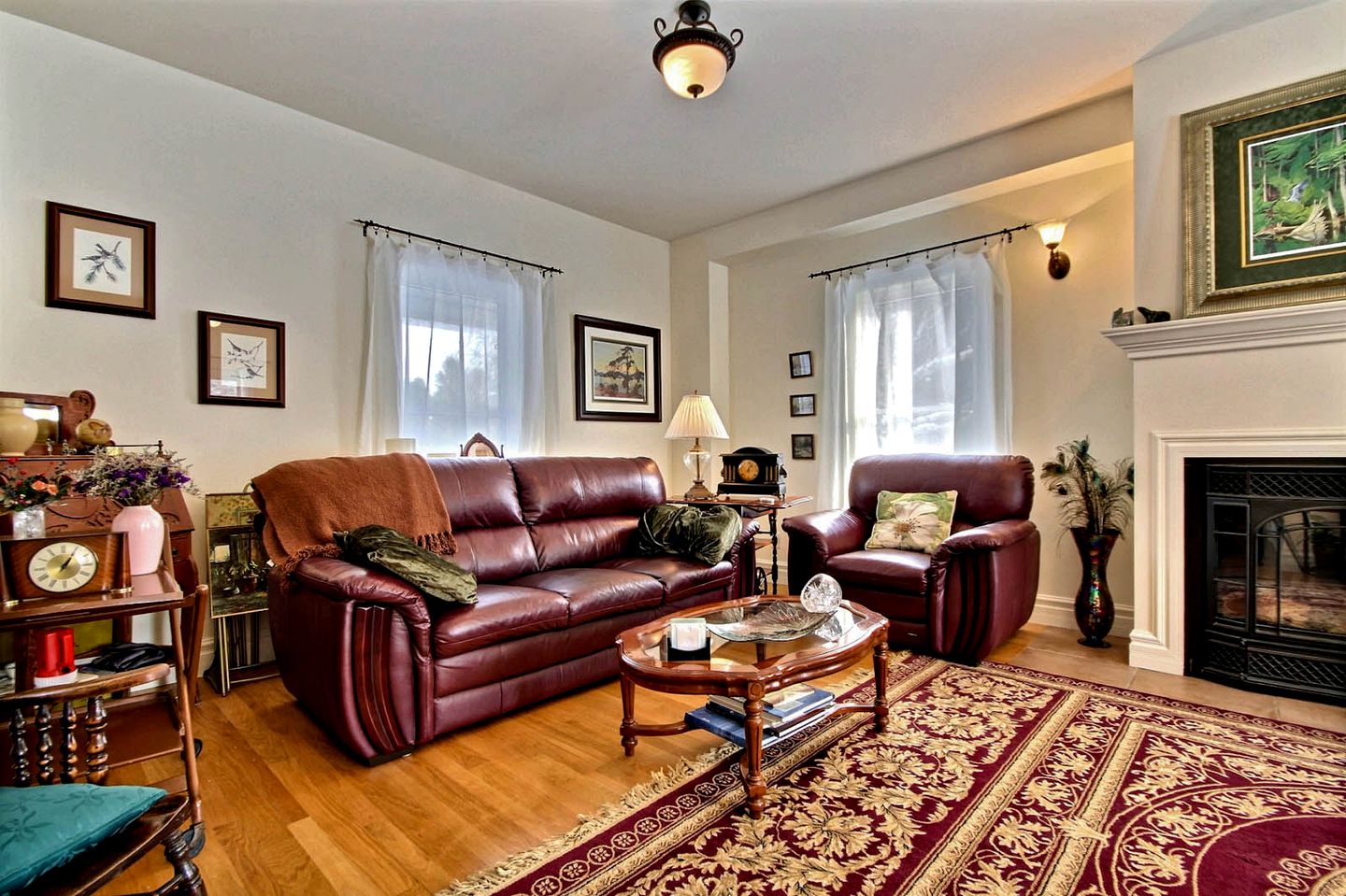 Romantic Getaway with a Relaxing Soaking Tub in Winchester, Ontario