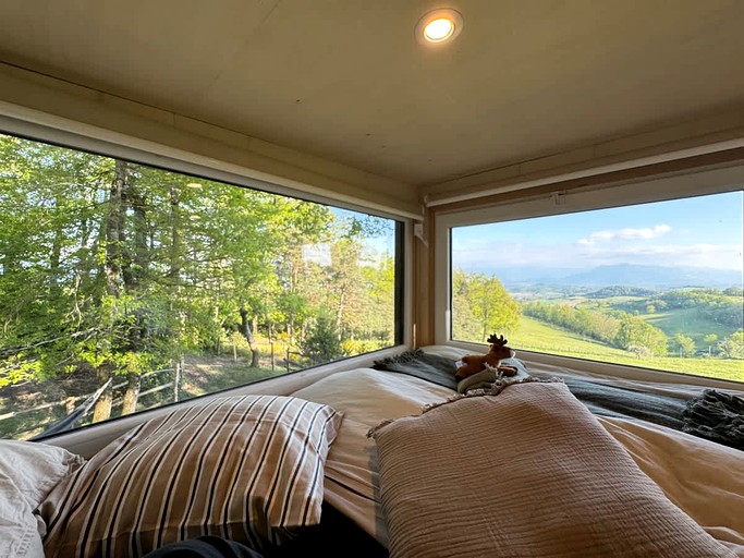 Tiny Houses (France, Bessins, Auvergne-Rhône-Alpes)