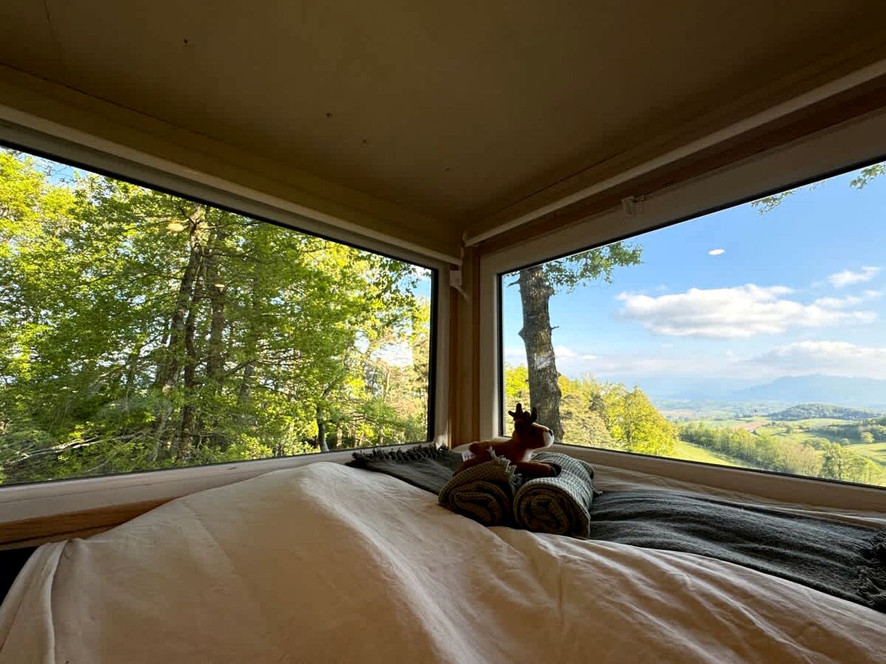 Eco-Friendly Tiny Home with Panoramic Mountain Views near Chambaran, Isère