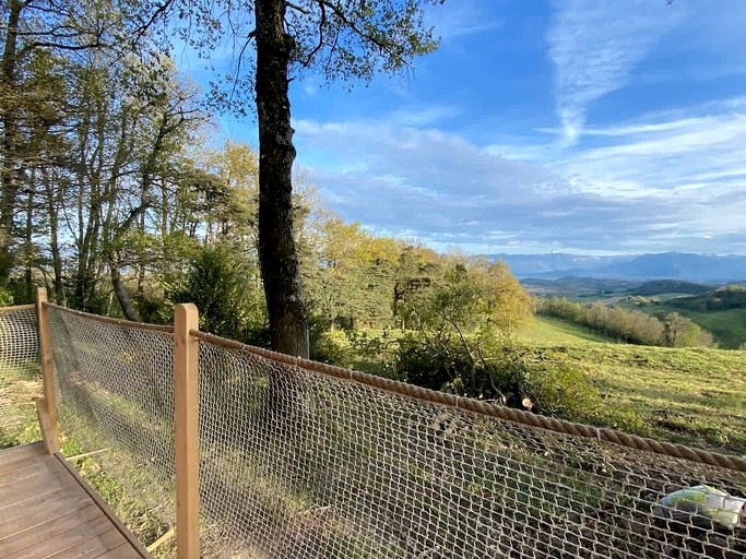 Vacation Rentals (France, Bessins, Auvergne-Rhône-Alpes)