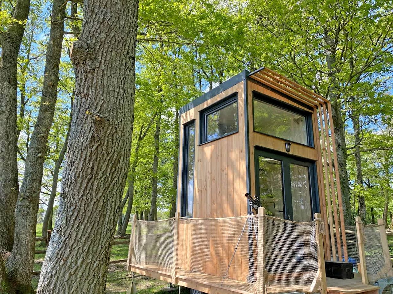 Eco-Friendly Tiny Home with Panoramic Mountain Views near Chambaran, Isère