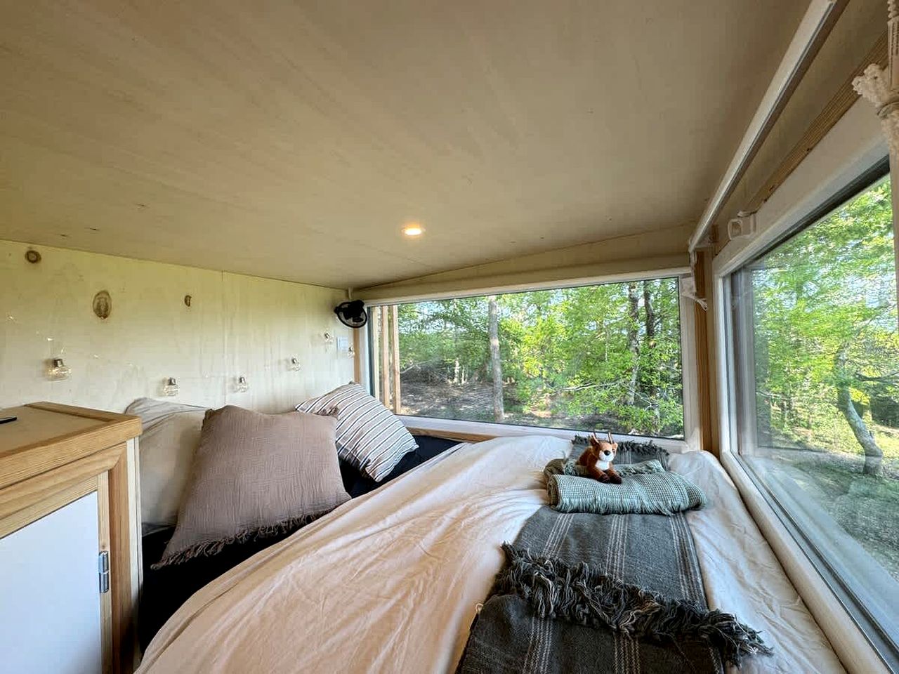 Eco-Friendly Tiny Home with Panoramic Mountain Views near Chambaran, Isère