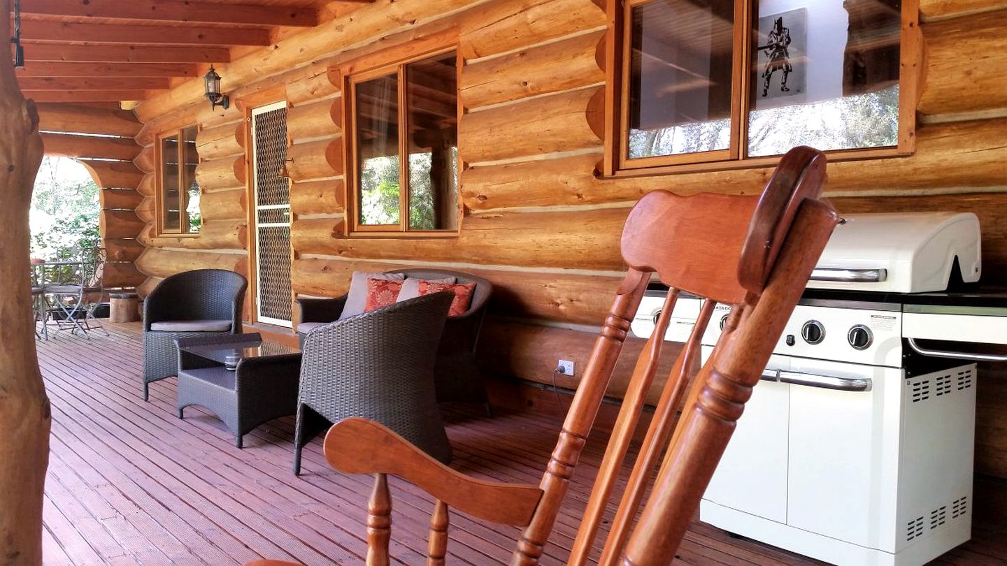 Eco-Friendly Camping Log Cabin near Bright in Victoria, Australia