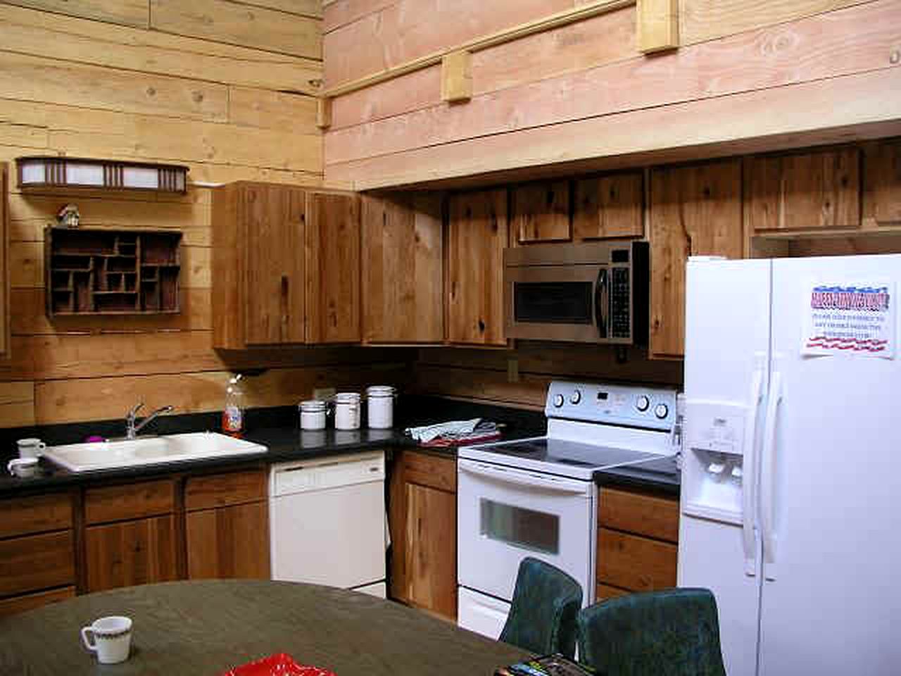 Authentic Log Cabin Rental with Wood from the San Juan Forest near Lake City Ski Hill, Colorado