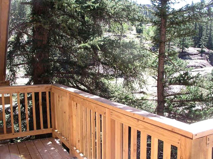 Waterfront cabin rental near Lake San Cristobal, Colorado