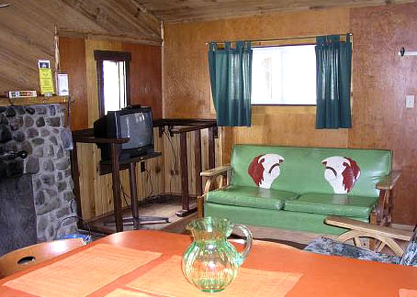 Traditional Log Cabin Rental with a Front Porch near Blue Mesa Reservoir, Colorado