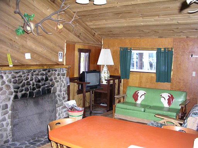 Log Cabins (Lake City, Colorado, United States)
