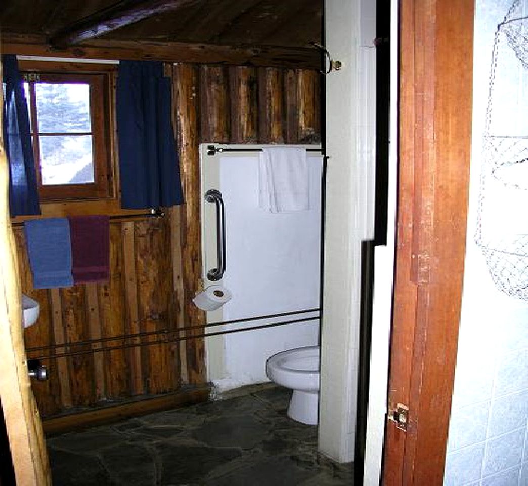 Comfortable Two-Bedroom Log Cabin Rental near Powderhorn, Colorado