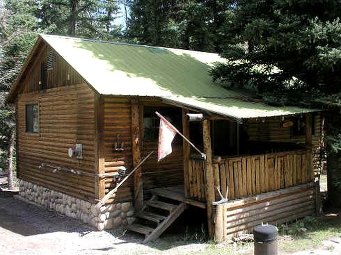 Log Cabins (Lake City, Colorado, United States)