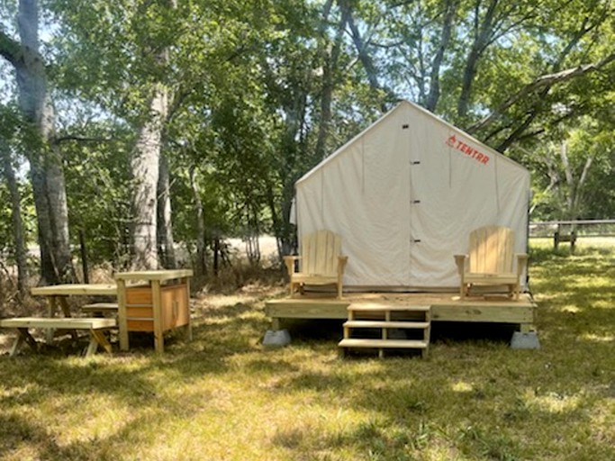 Luxury Camping Tent for Family Getaways in Texas near Brazos Bend