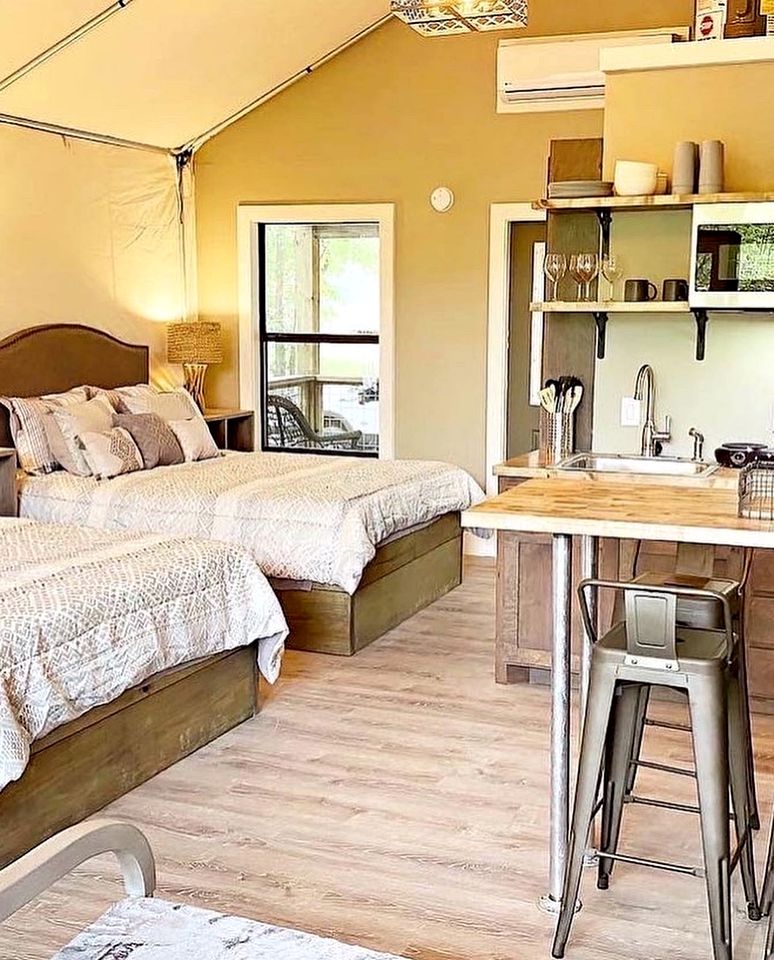 Texas Glamping Vacation Full of Aquatic Adventures: Fantastic Tented Cabin by a Creek near San Antonio