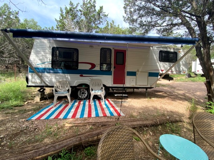 Caravans (United States of America, Marble Falls, Texas)