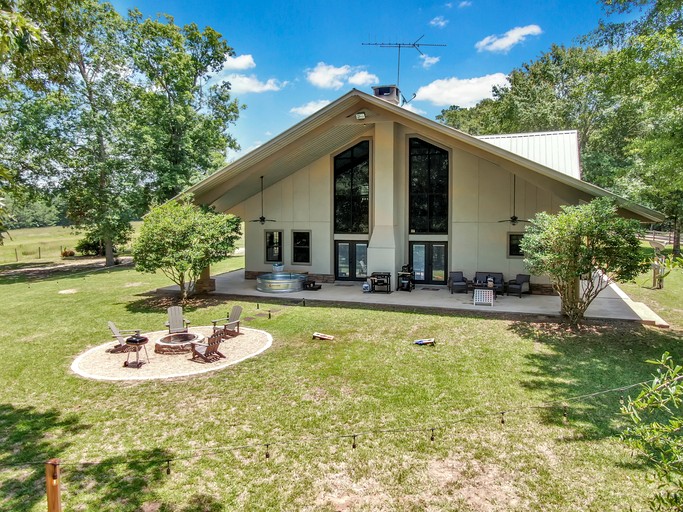 Vacation Rentals (United States of America, Coldspring, Texas)