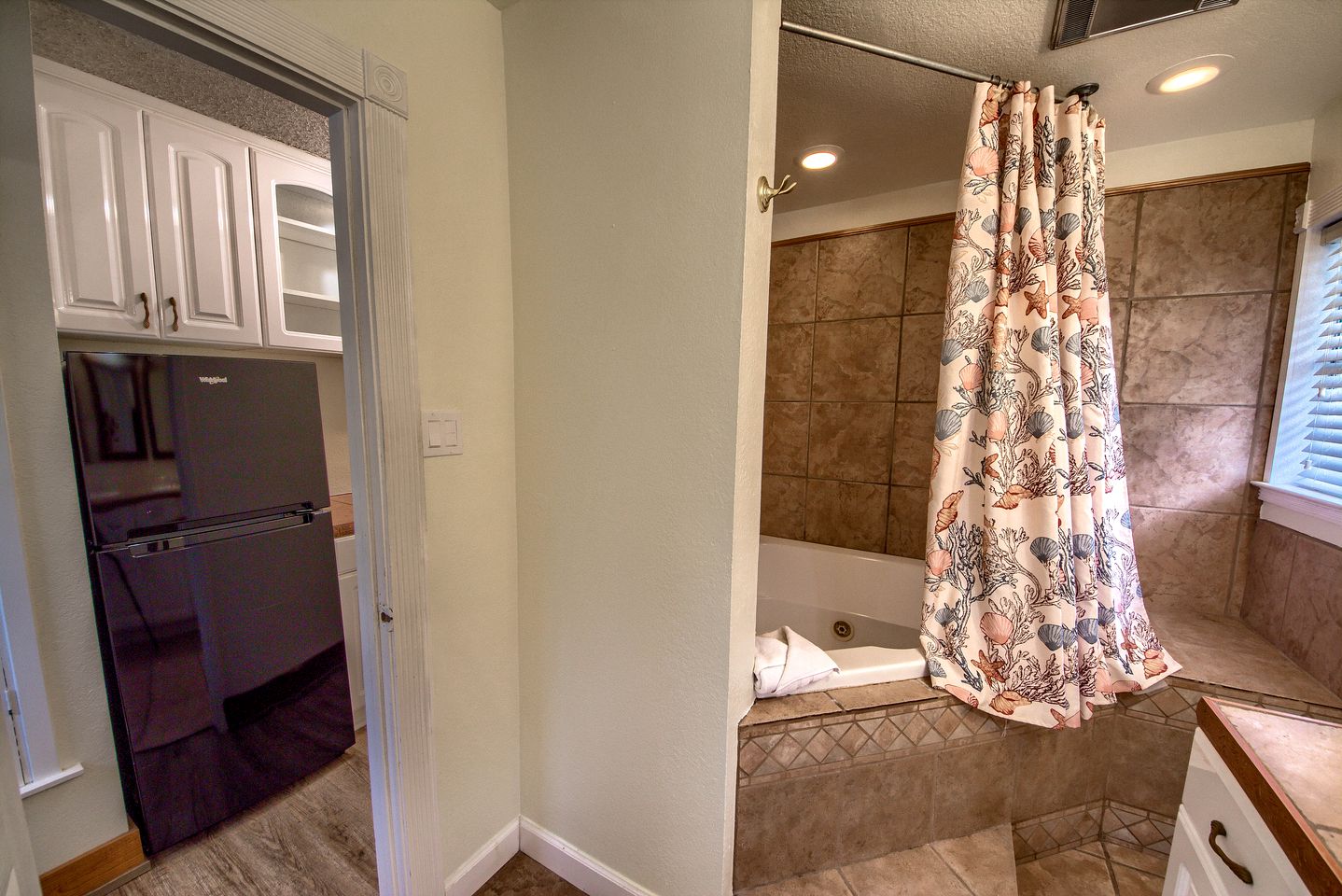 Guadalupe River Glamping Stay in New Braunfels, Texas