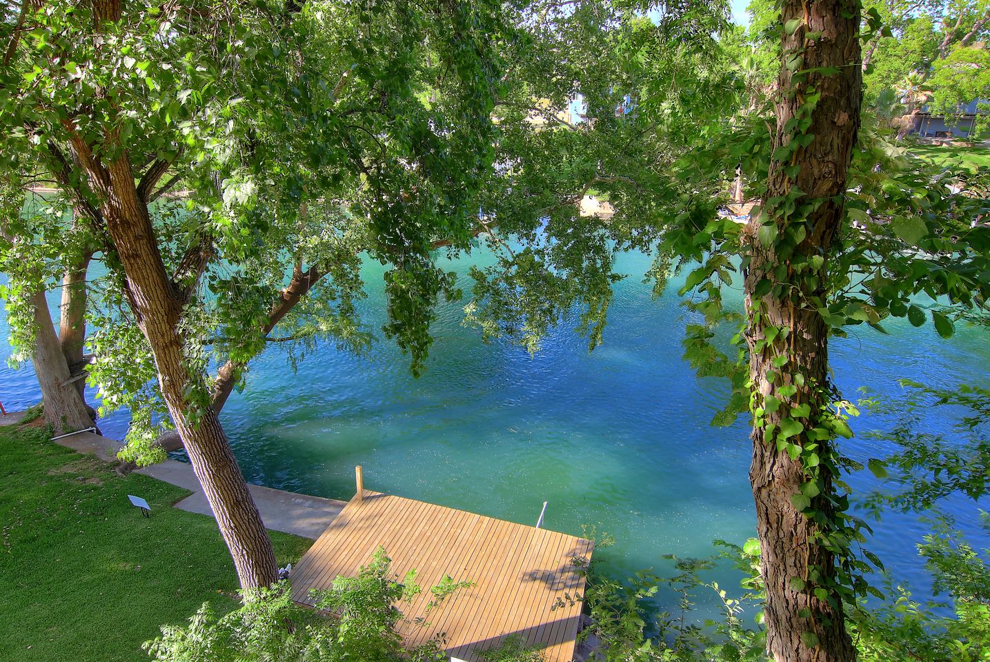 Guadalupe River Glamping Stay in New Braunfels, Texas