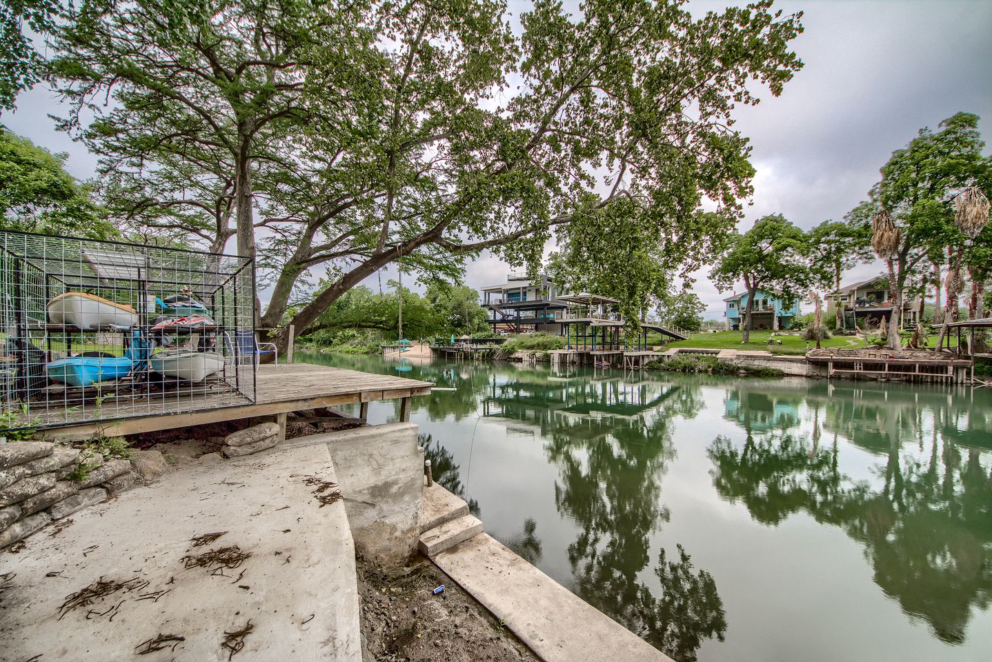 Guadalupe River Glamping Stay in New Braunfels, Texas