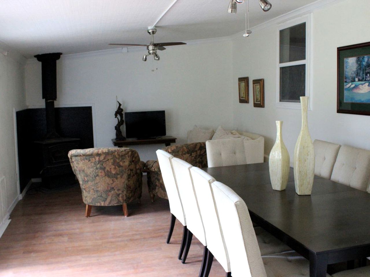 Charming Cabin Rental near Lake Texoma in Sadler, Texas