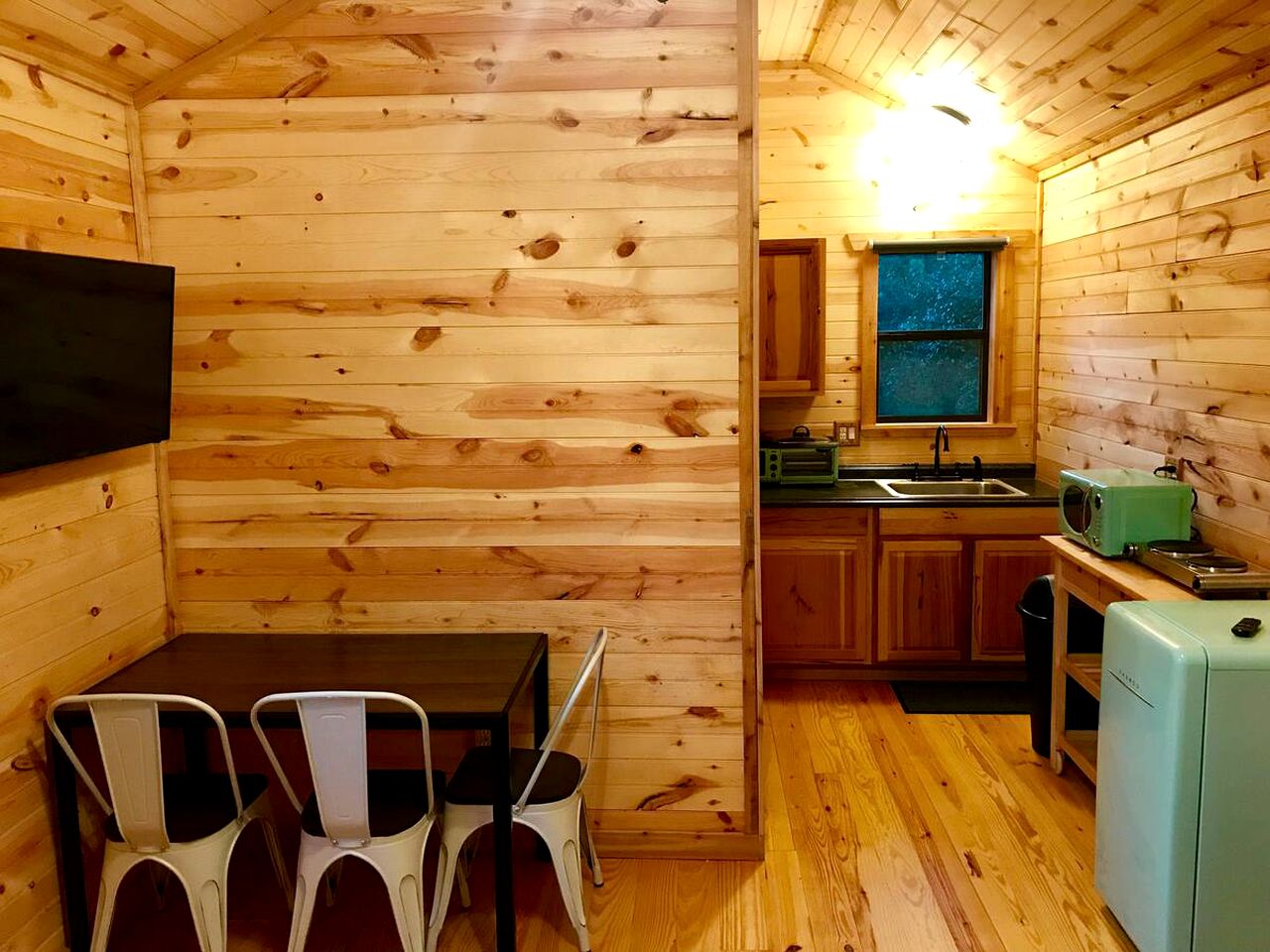 Lovely Texas Tiny House for Hill Country Getaways