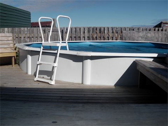 Vacation Rentals (Hikuai, North Island, New Zealand)