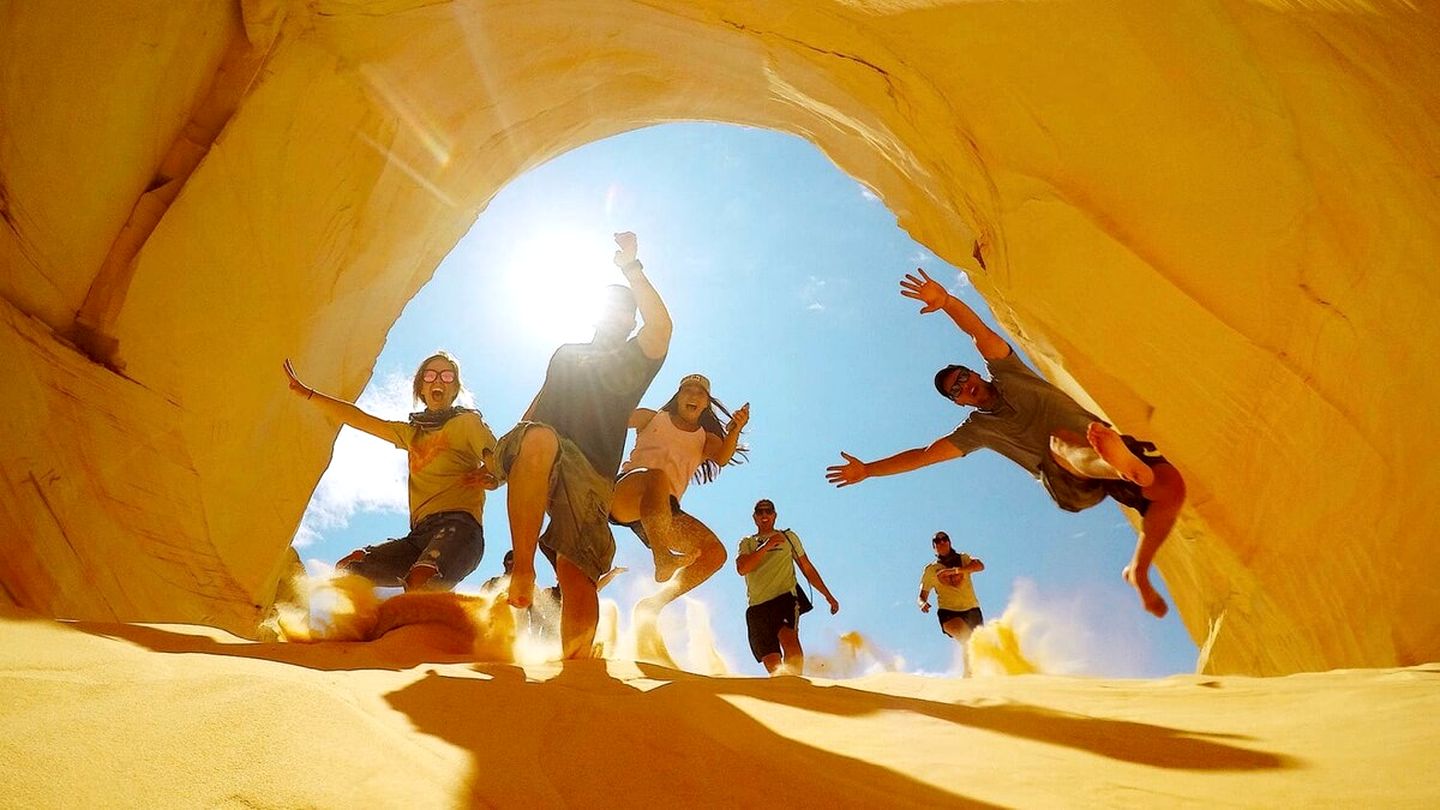 Fantastic Airstream with Fire Pit and Hot-tub in Orderville, Utah