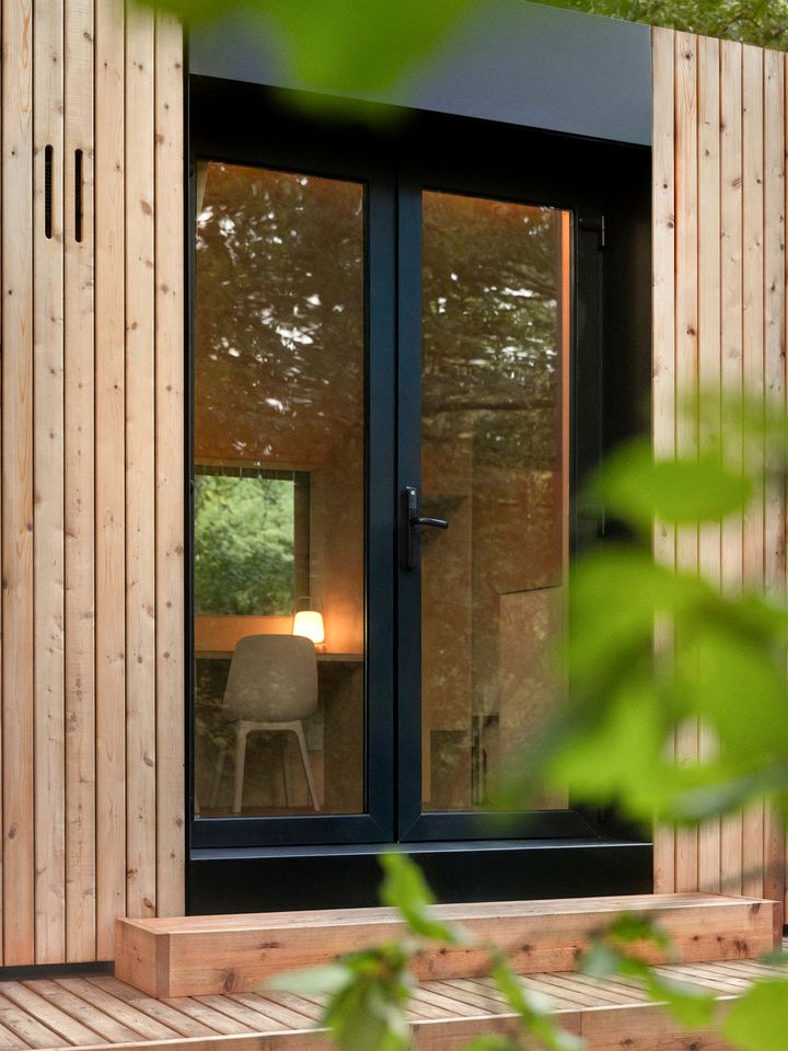 Peaceful Forest Hideout Cabin with Minimalist Design near Cape Horn in Washougal, WA