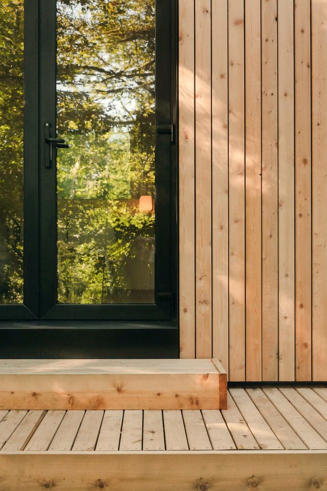 Peaceful Forest Hideout Cabin with Minimalist Design near Cape Horn in Washougal, WA