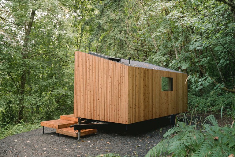 Cabins (United States of America, Washougal, Washington)