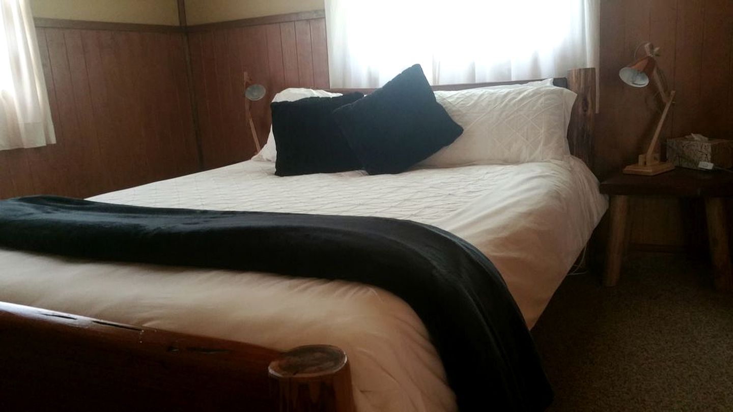 Picturesque River Cabin near Barrington Tops Park in New South Wales