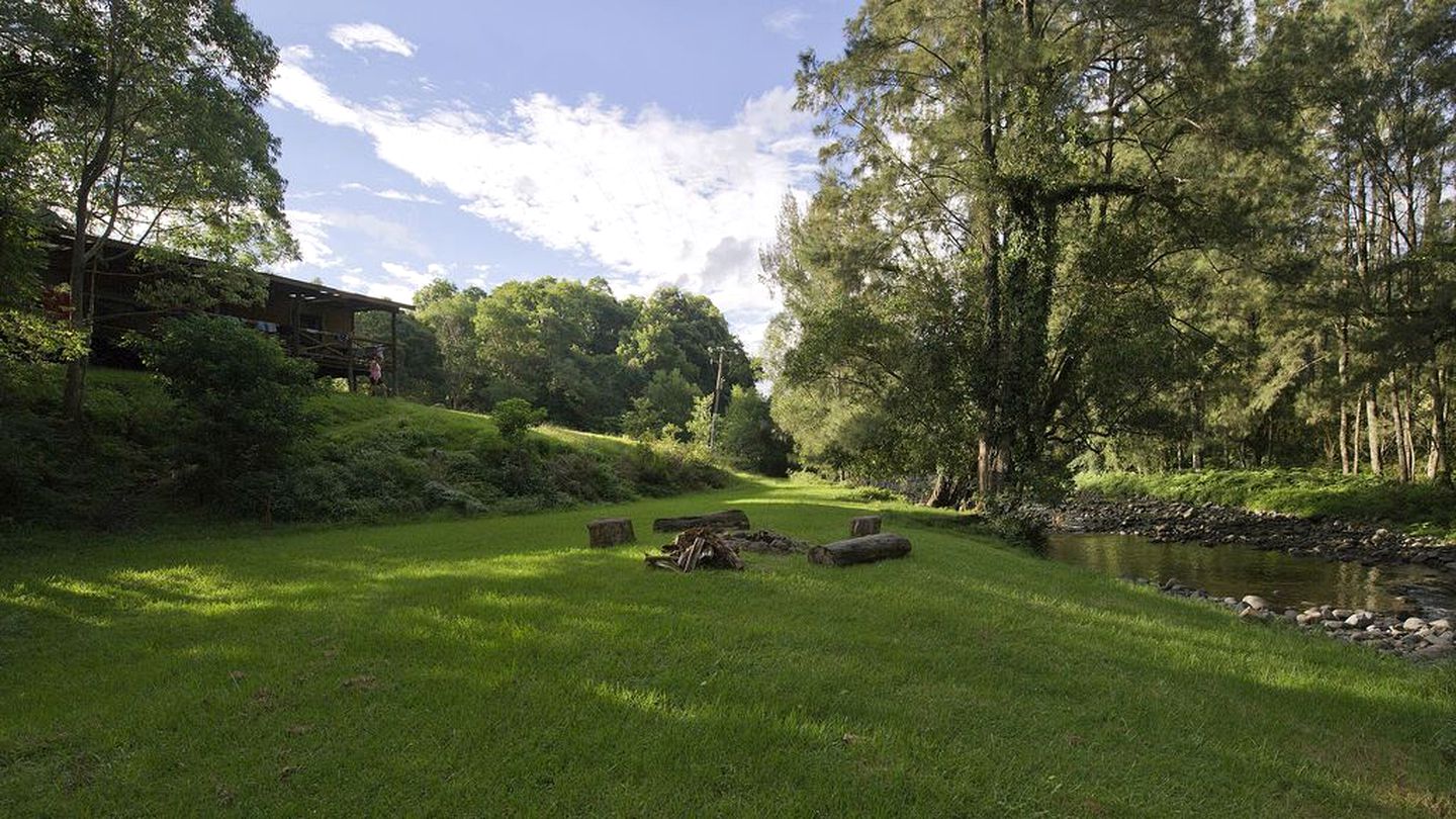 Picturesque River Cabin near Barrington Tops Park in New South Wales