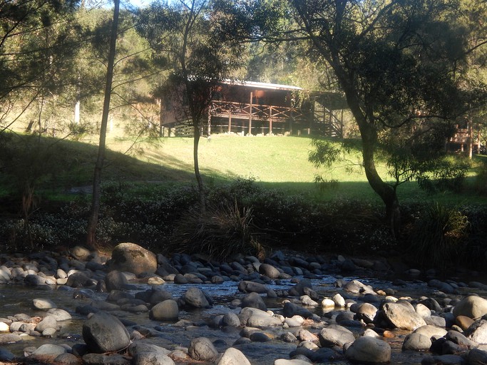 Cabins (Gloucester, New South Wales, Australia)